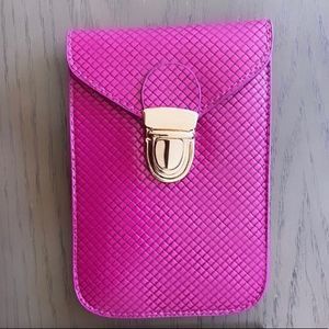 💞  Textured Fuchsia Detachable CrossBody Bag  💞